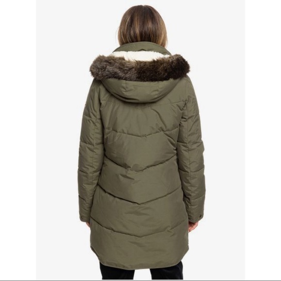 Roxy ‘Ellie’ Winter Jacket - Picture 10 of 13